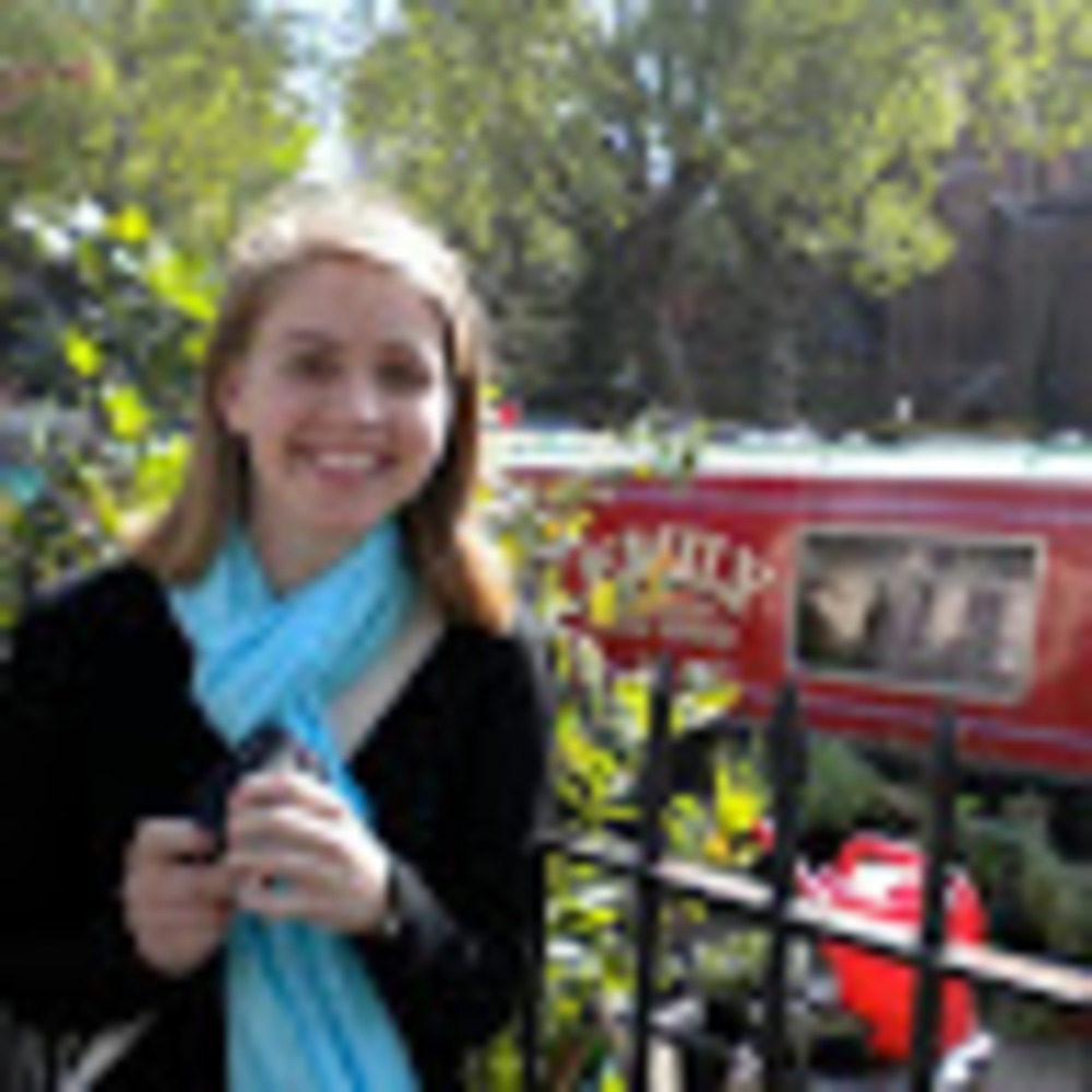 Meet your Posher, Emily